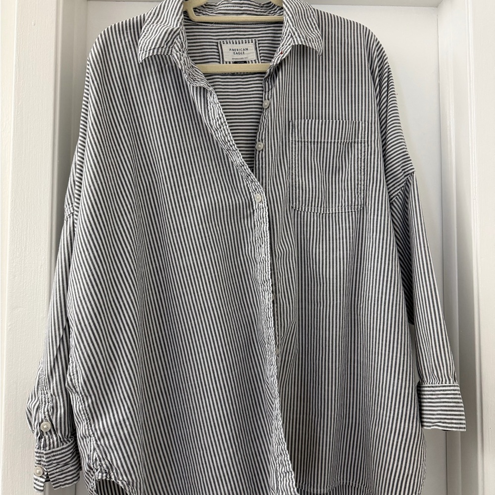 American Eagle Oversized Striped Button Down Shirt – Women’s S